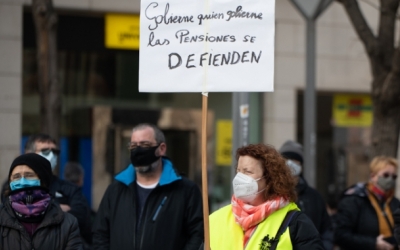 Una concentració en defensa de les pensions a Sabadell | Roger Benet